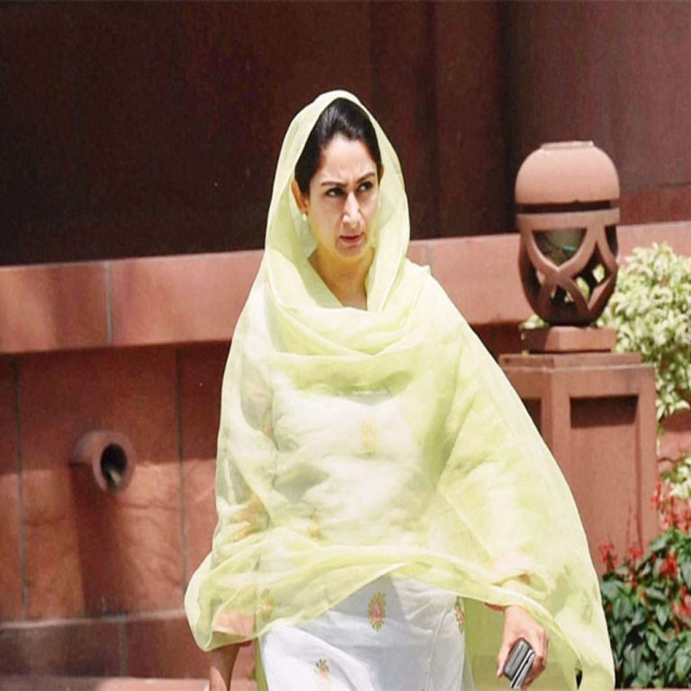 Harsimrat_Kaur_Badal_Image