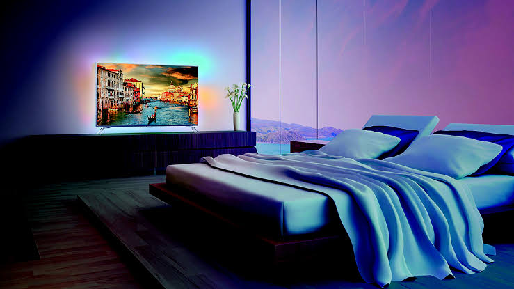 Rivalry Continues as Samsung and LG Compete in Premium Hospitality TV Market