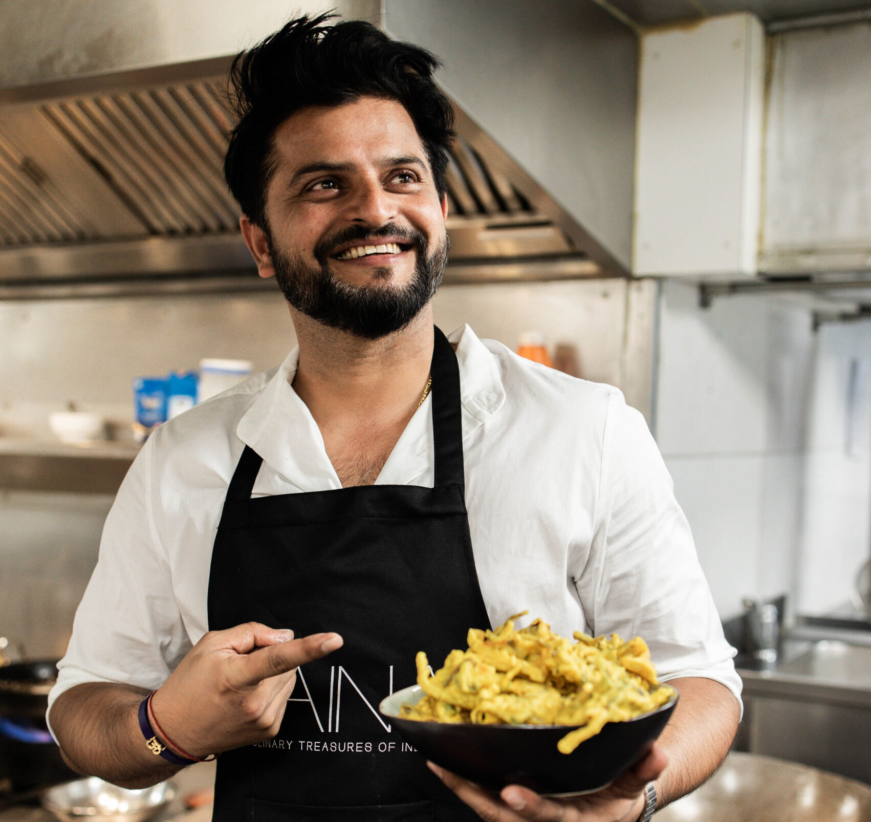 Cricket Star – Suresh Raina,  Unveils ‘RAINA- Culinary Treasures of India’ Restaurant in Amsterdam, The Netherlands