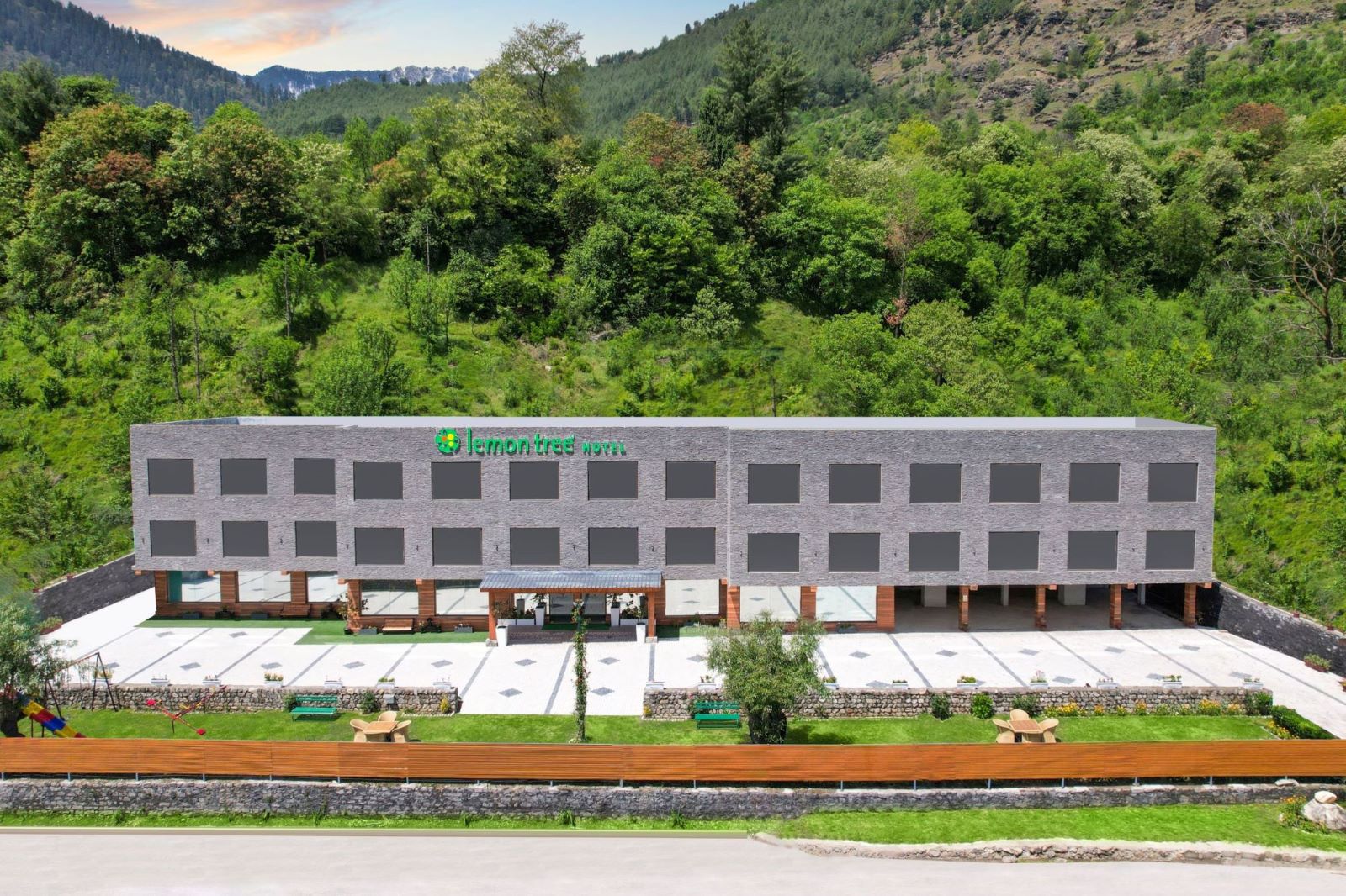 Lemon Tree Hotels opens its second hotel in Himachal Pradesh