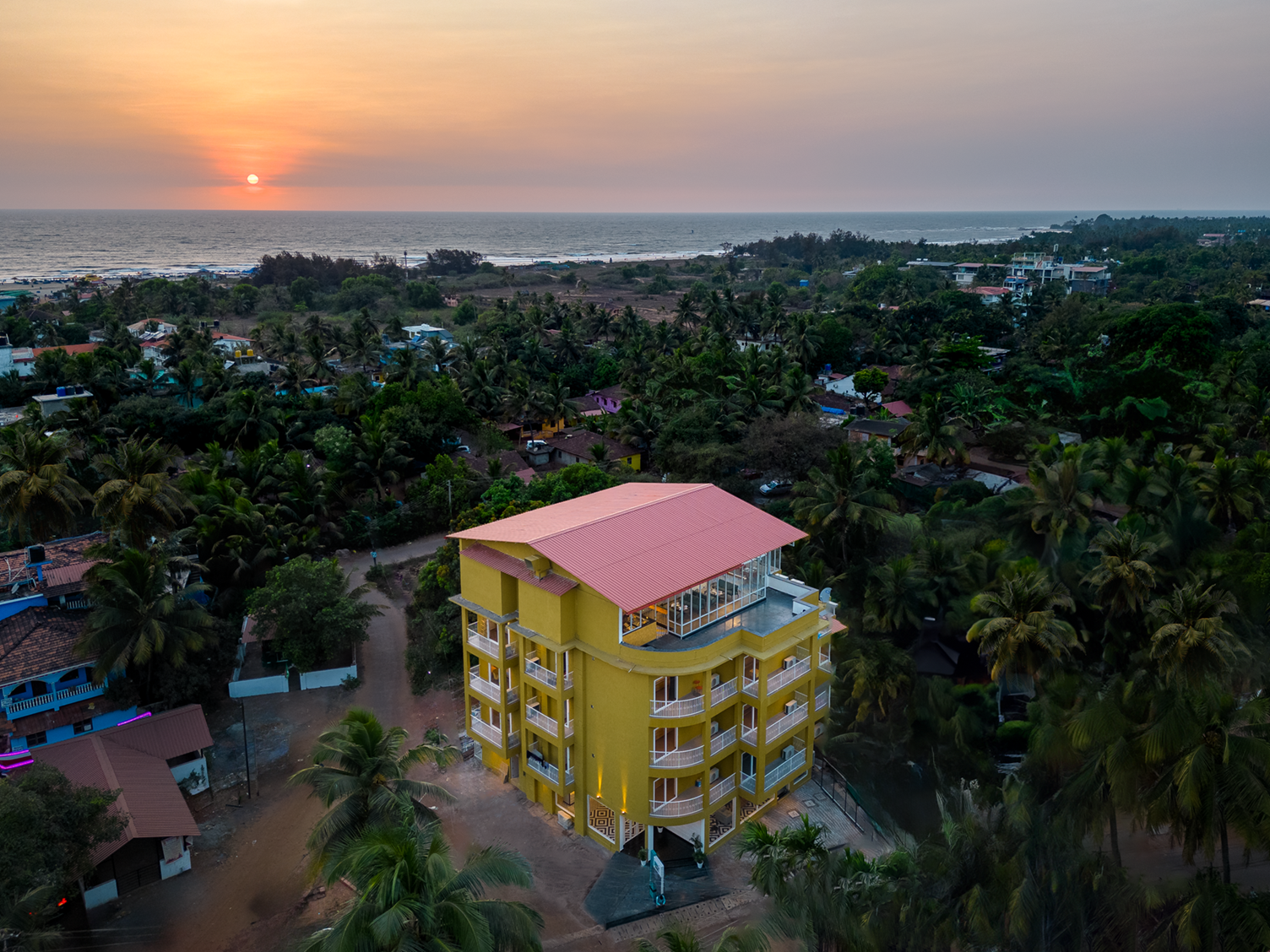 Leisure Hotels Group unveils Bedzzz Xclusiv in Morjim, Goa: