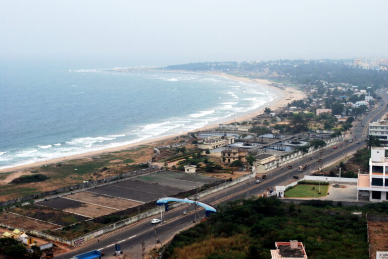 Andhra Pradesh to set up beach shacks